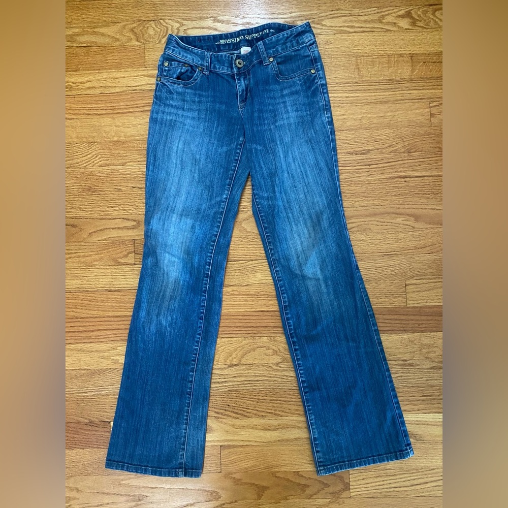 Mossimo Supply Co Jeans Women’s Junior 3 Blue Denim Slightly Distressed Wide Leg - Picture 1 of 9